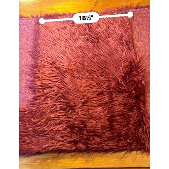Burgundy Red Wine Faux Fur Fabric 27" by Over 1 Yd - Picture 3 of 4